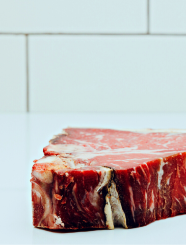 Porterhouse suho zorjeno meso Gorenc Delikatessen